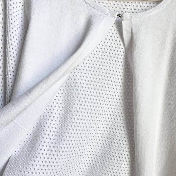 [NWoT] T Tahari Laser Cut Lightwgted Cardigan *NEW - Picture 13 of 13